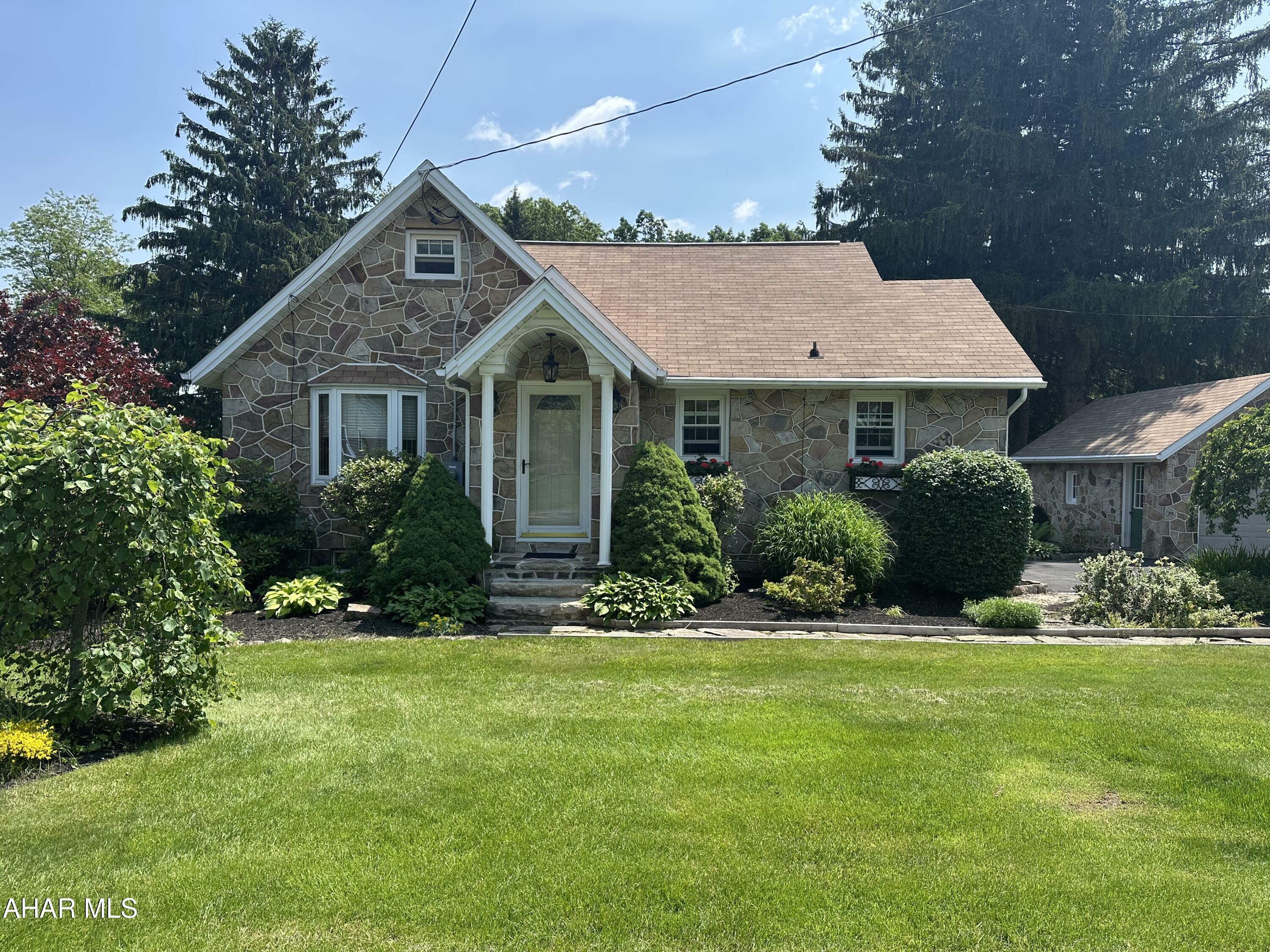 Property Photo: 328 Avalon Road PA 16601