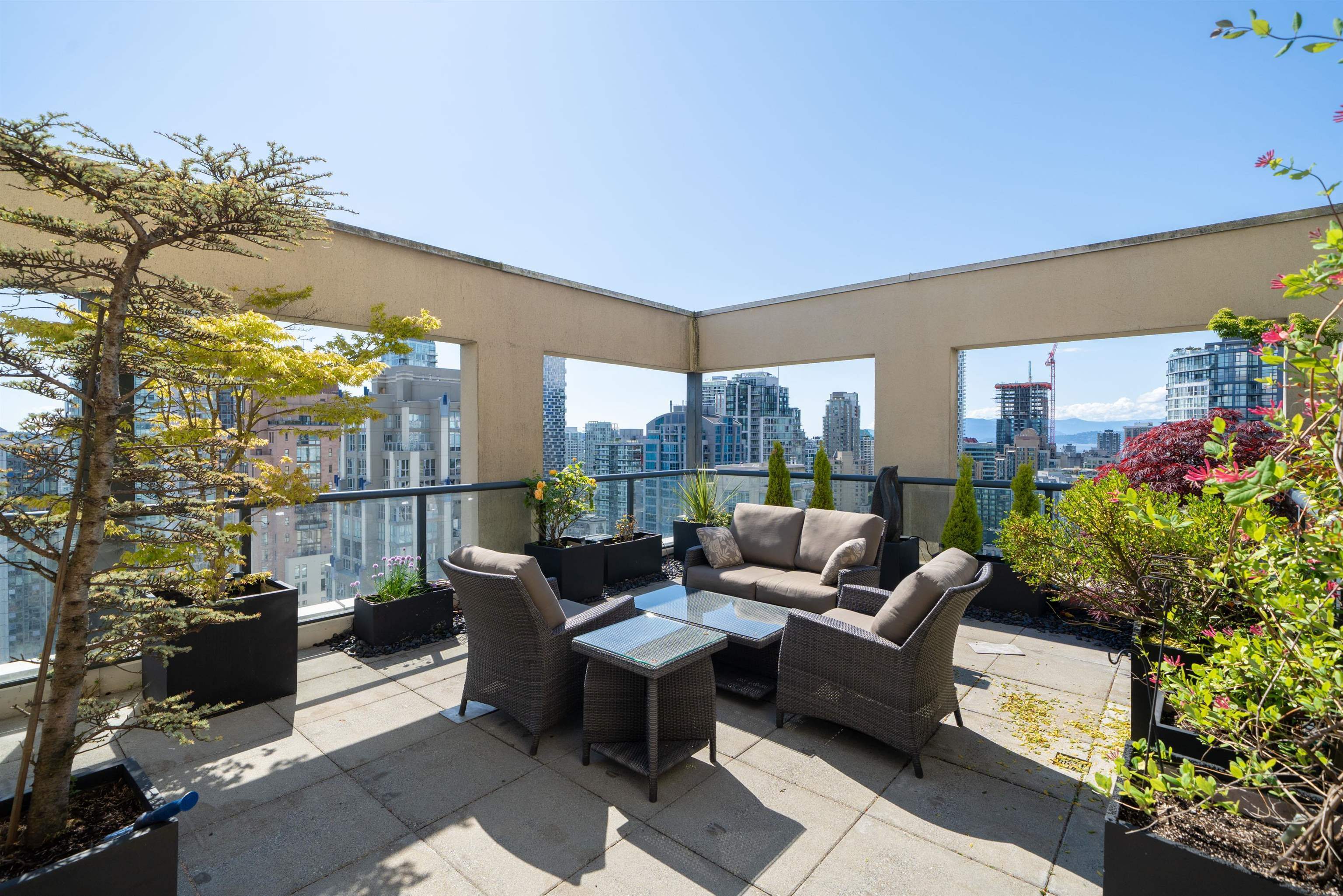 Property Photo: 1155 Homer Street 2901 BC V6B 5T5