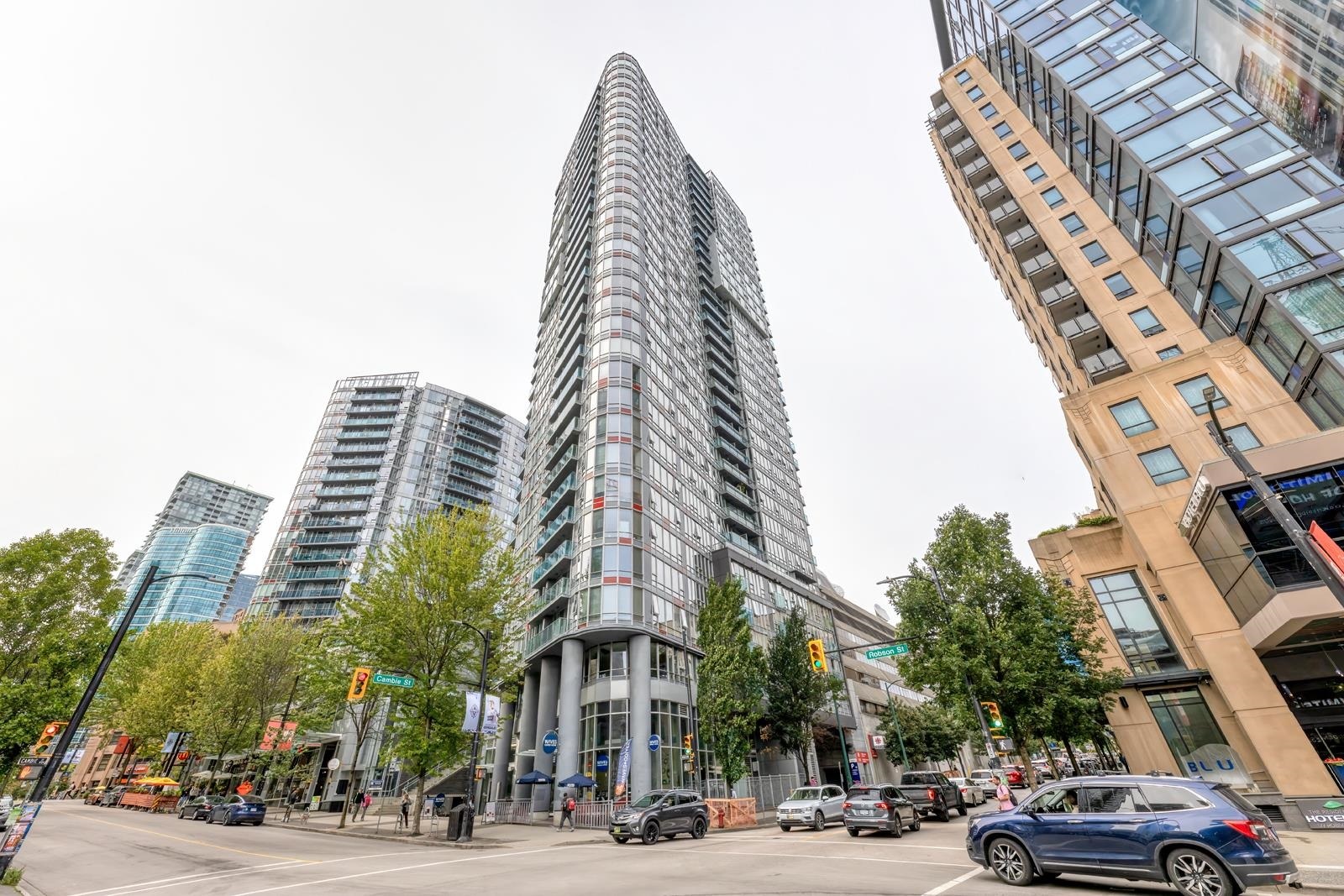 Property Photo: 233 Robson Street 709 BC V6B 0E8