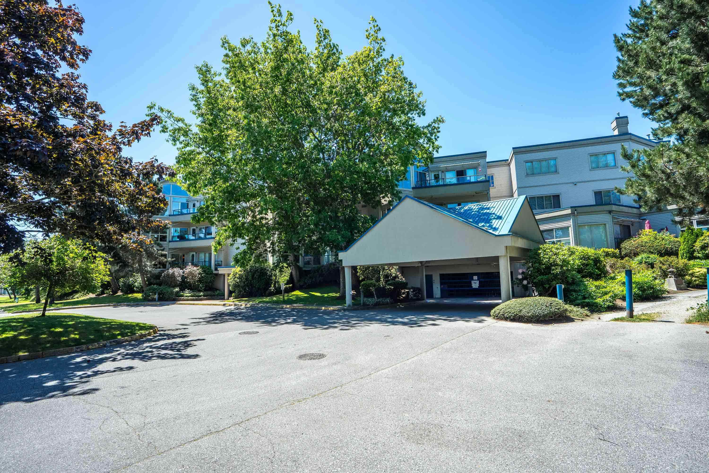 Property Photo: 4753 W River Road 309 BC V4K 1R9