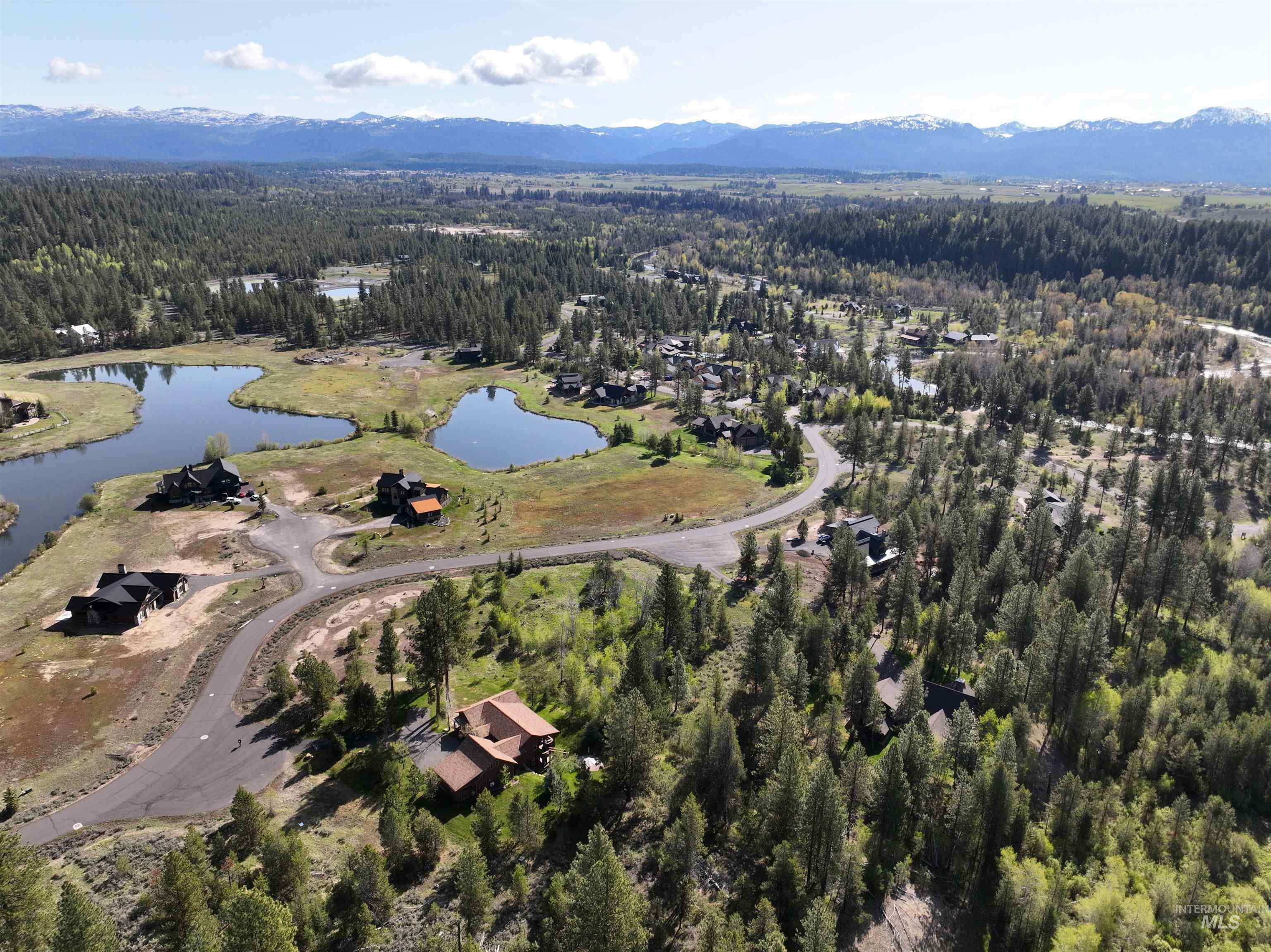 Property Photo: 29 Fawnlilly Dr ID 83638