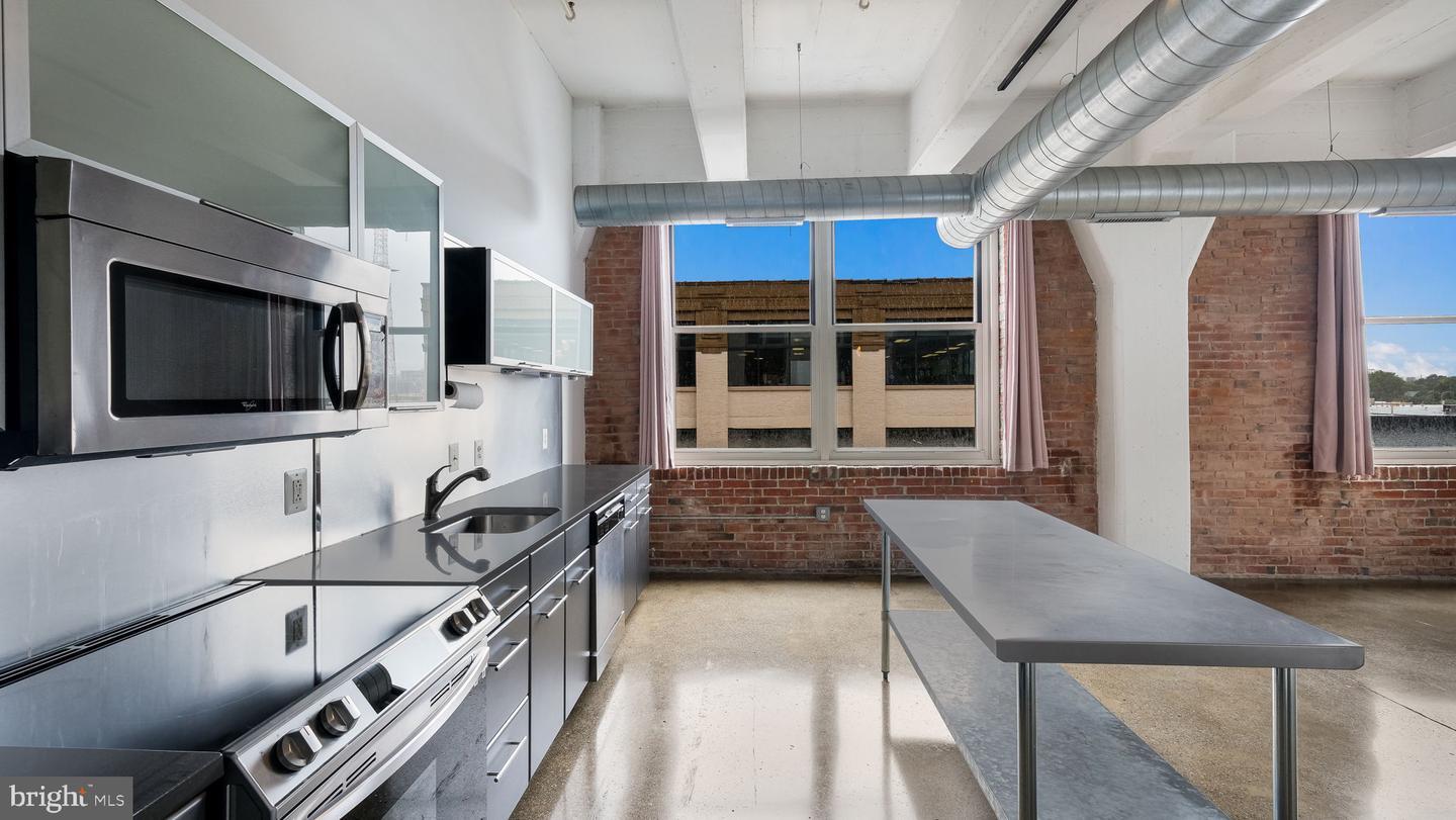 Property Photo: 444 N 4th Street 401 PA 19123