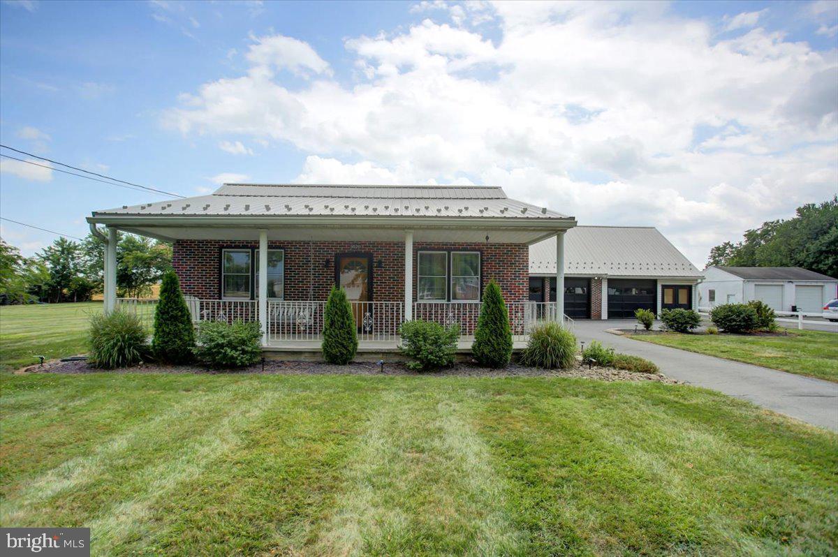 Property Photo: 5020 Marion Main St PA 17202