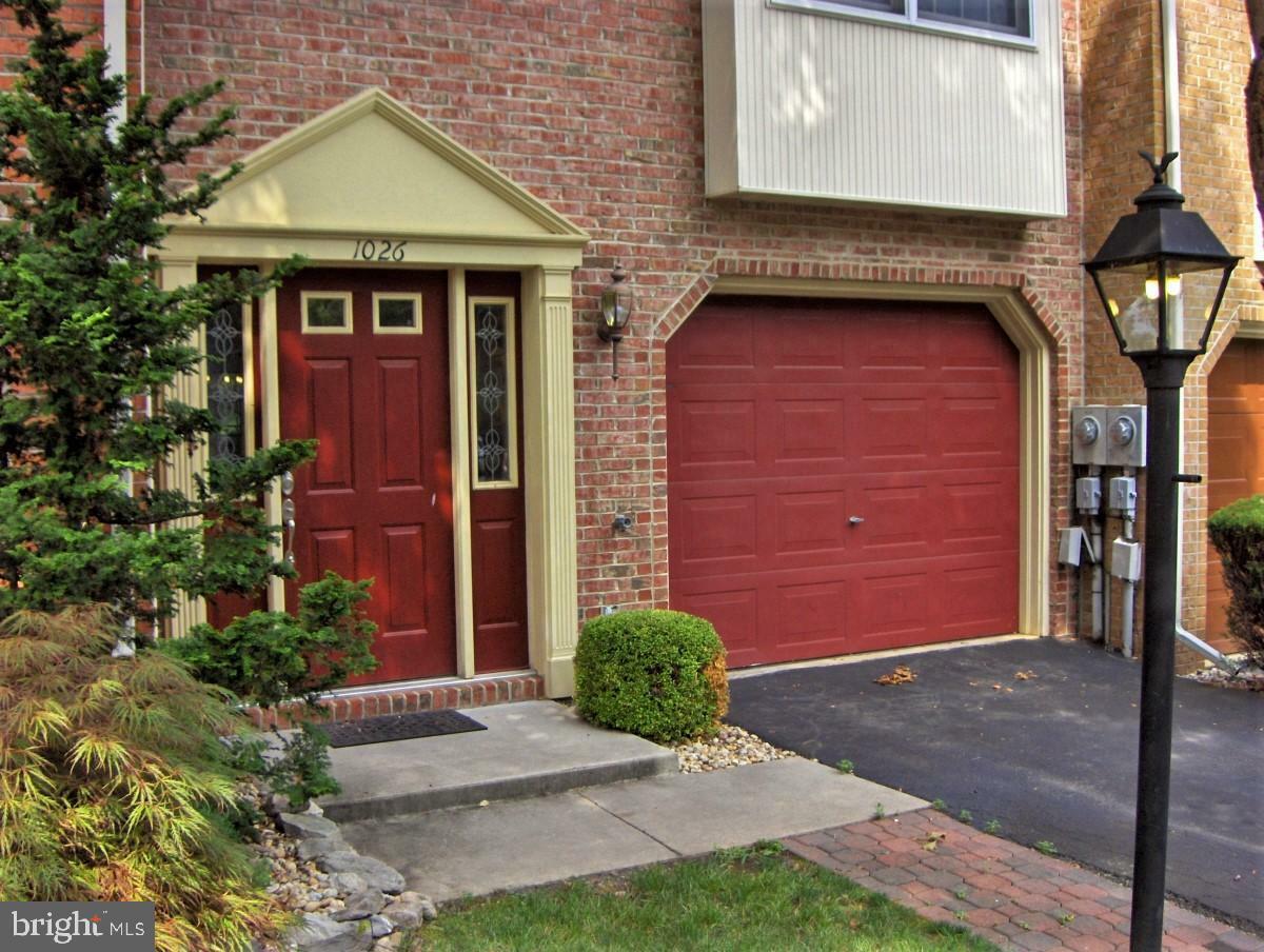 Property Photo:  1026 Lindsay Lane  MD 21742 