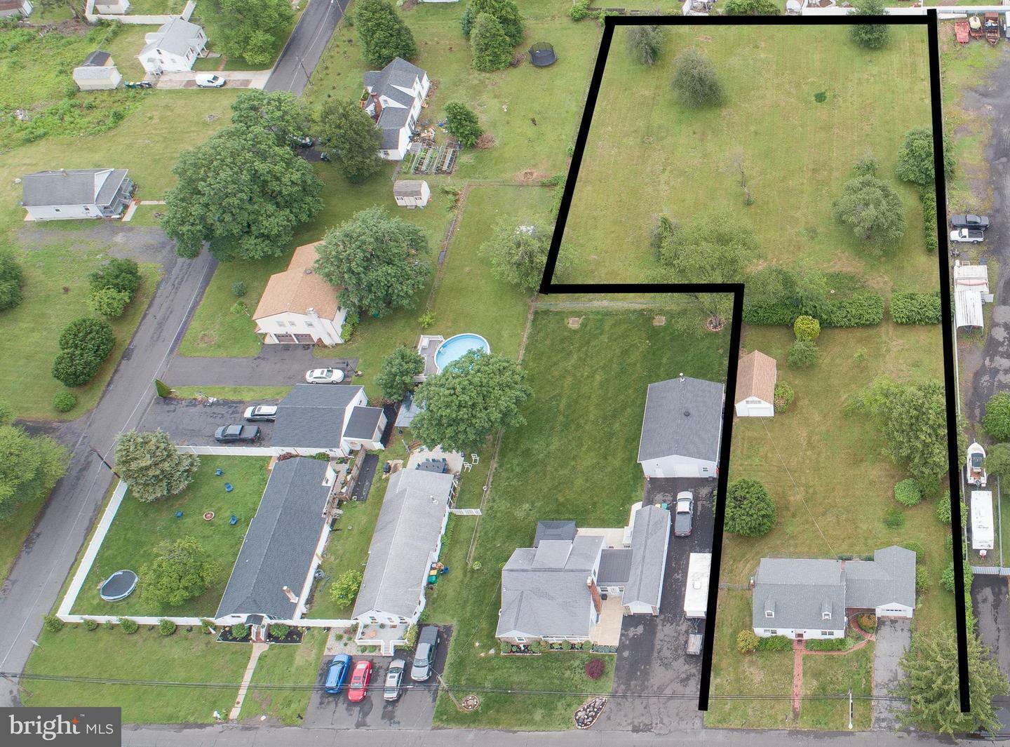 Property Photo: 2230 Edgely Road PA 19057