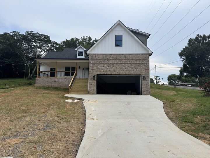Property Photo: 104 Buckingham Drive GA 30720