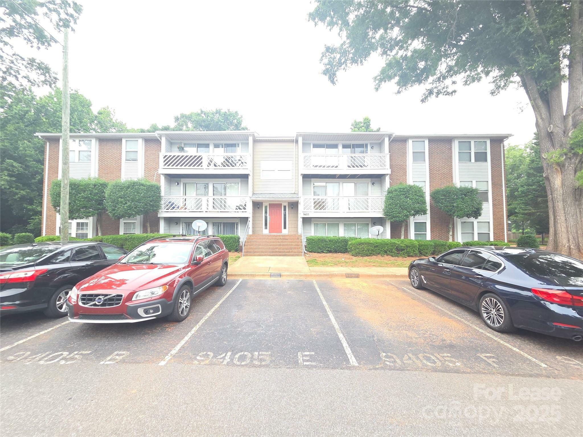 Property Photo: 9405 Old Concord Road NC 28213