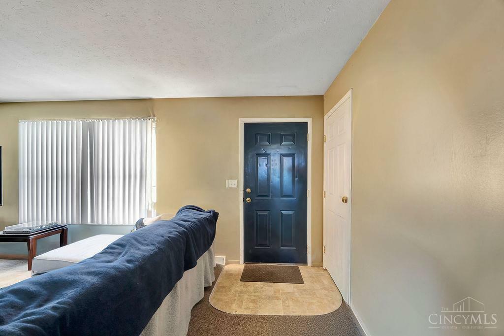 Property Photo: 1024 Arrowhead Drive OH 45056