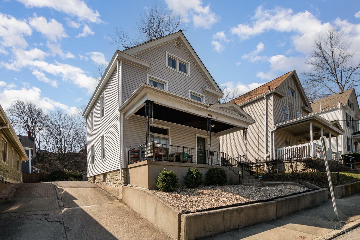 Property Photo: 1715 Wm H Taft Road OH 45206