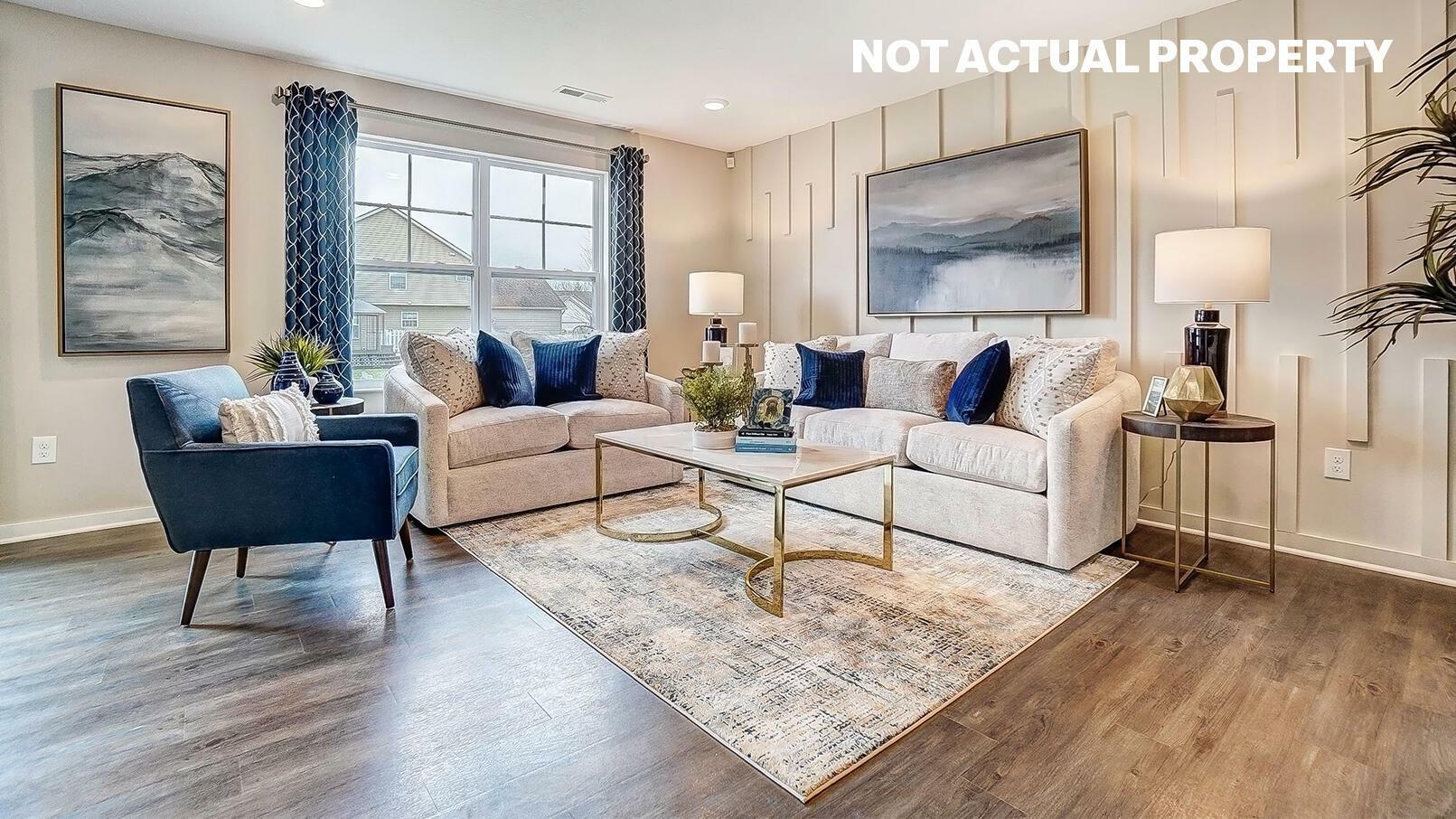Property Photo: 570 Eastman Avenue OH 43136