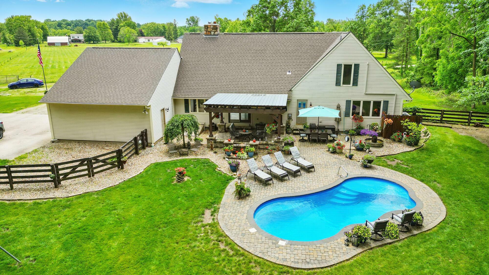 Property Photo: 8384 Morris Road OH 43026