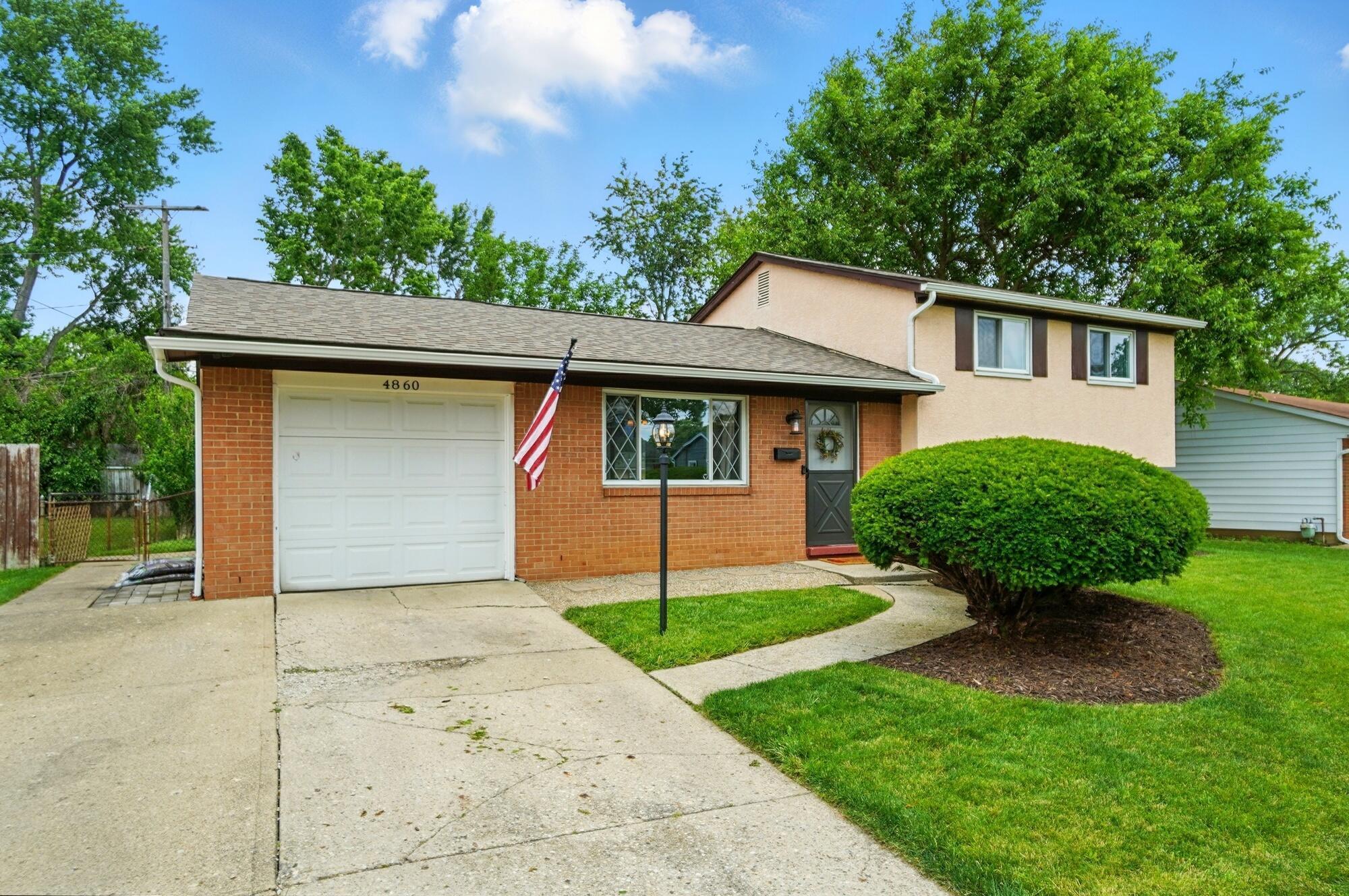 Property Photo: 4860 Downing Drive OH 43232