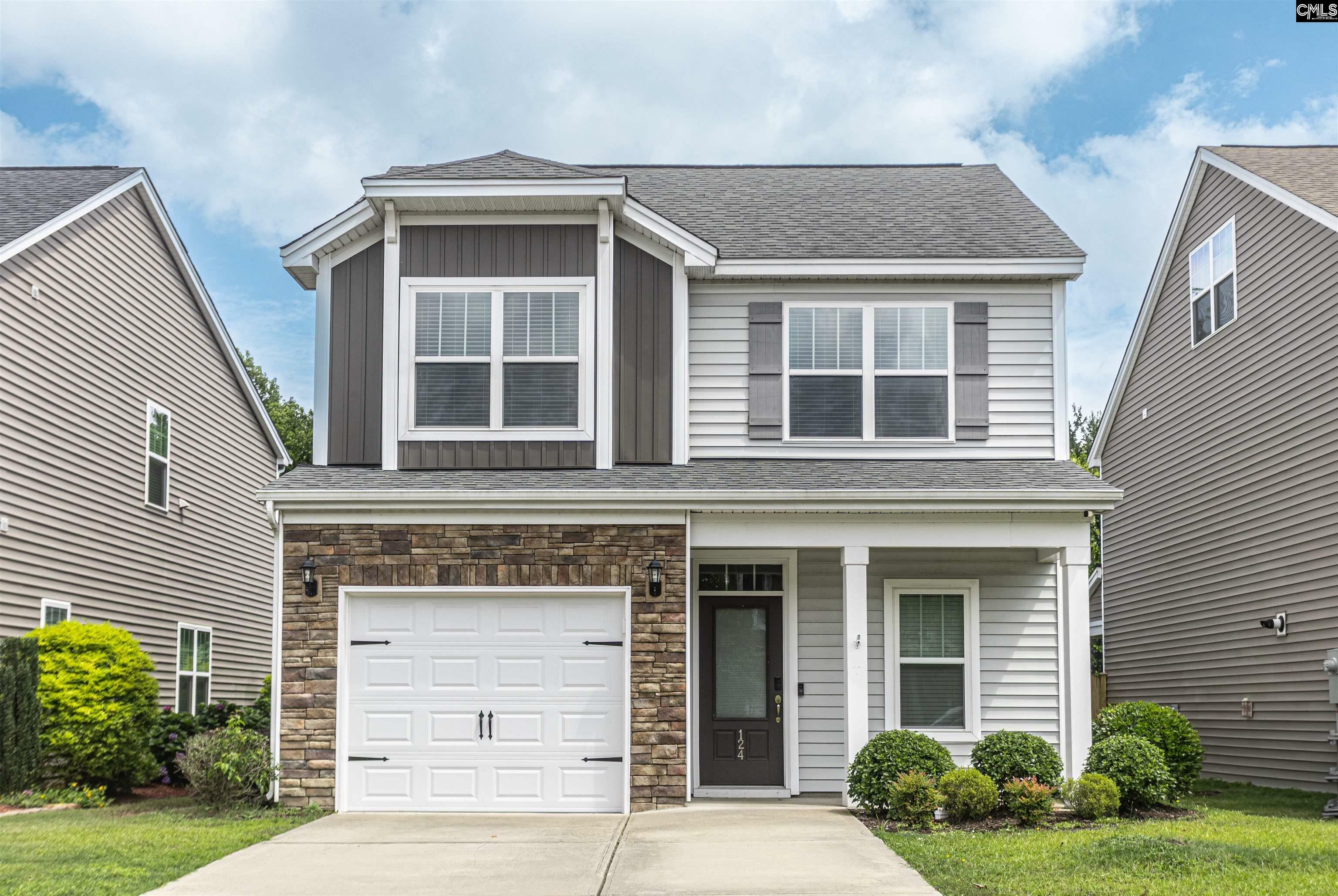 Property Photo: 124 Weeping Oak SC 29169