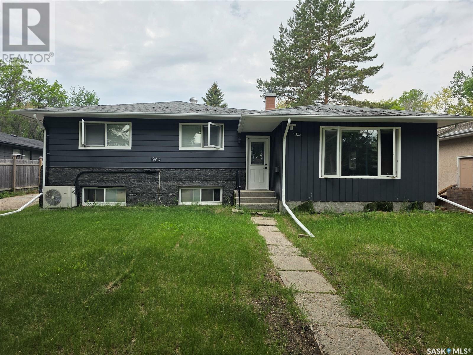 Property Photo: 1960 Cowan Crescent SK S4S 4C6
