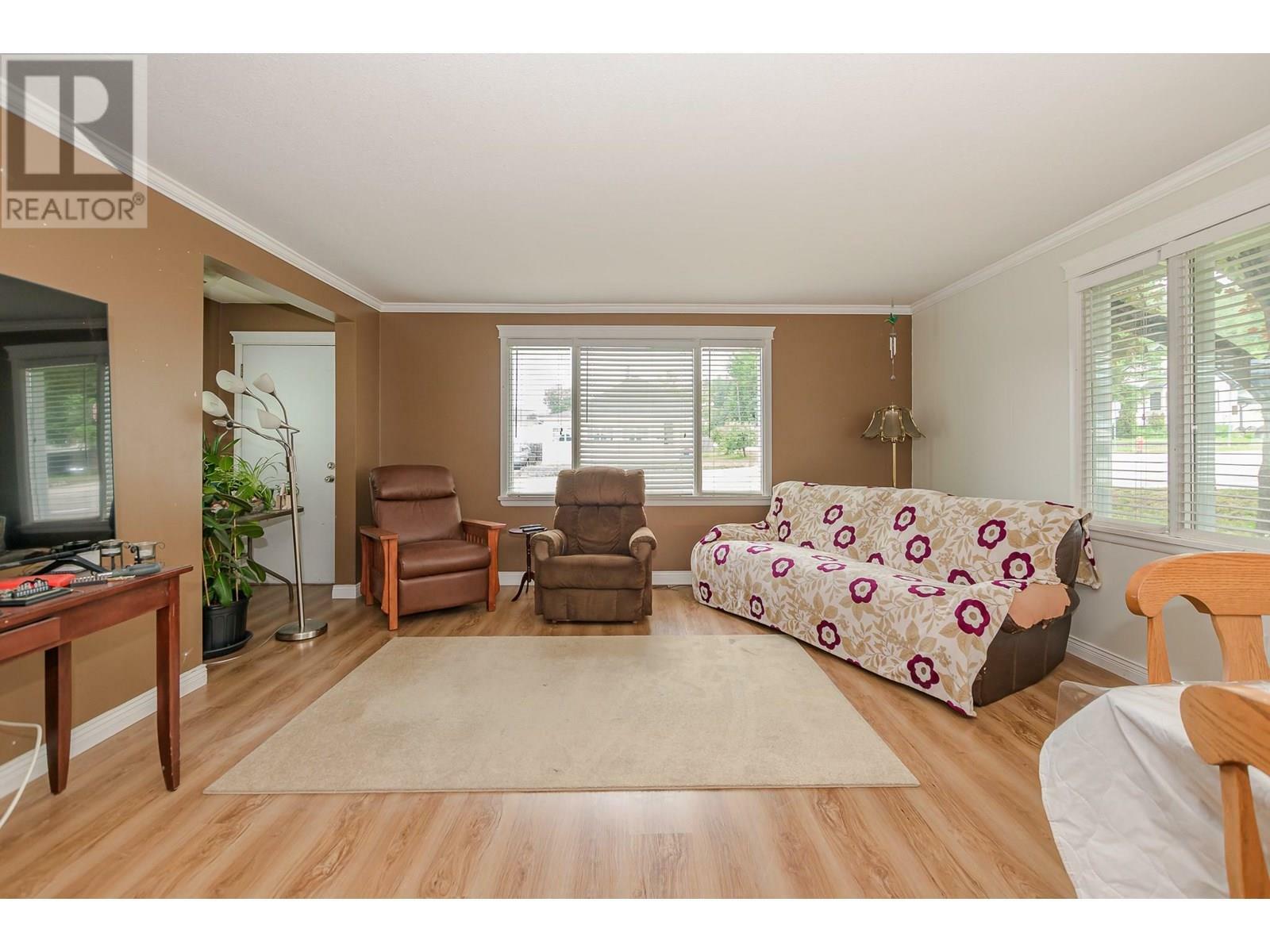 Property Photo:  729 Stanley Avenue  BC V0E 1V1 