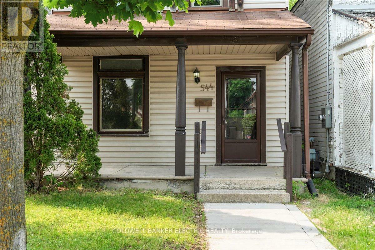 Property Photo: 544 Chamberlain Street ON K9J 4L5