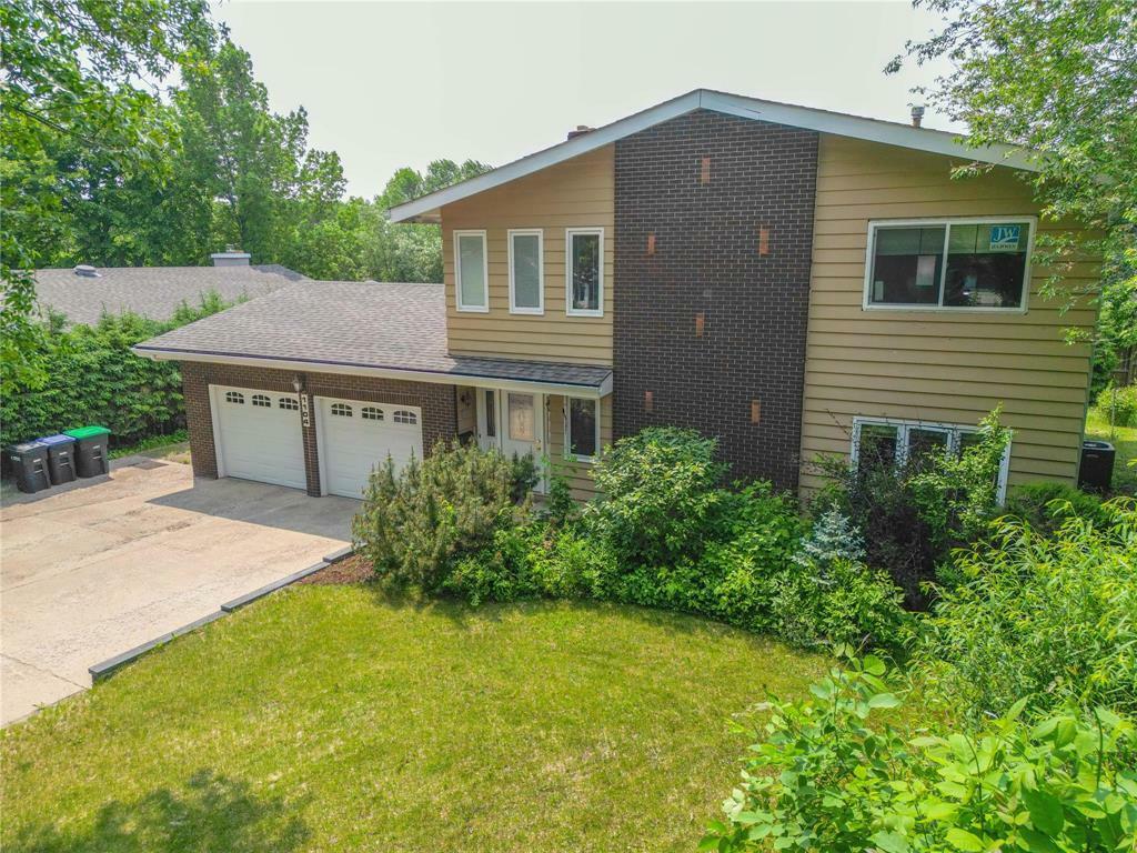 Property Photo: 1104 2nd Street North MB R7A 6H5