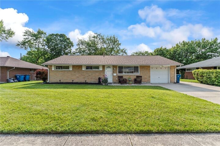 5467 Mangold Drive  Huber Heights OH 45424 photo