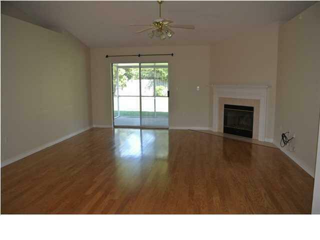 Property Photo: 1240 Shipley Drive FL 32578