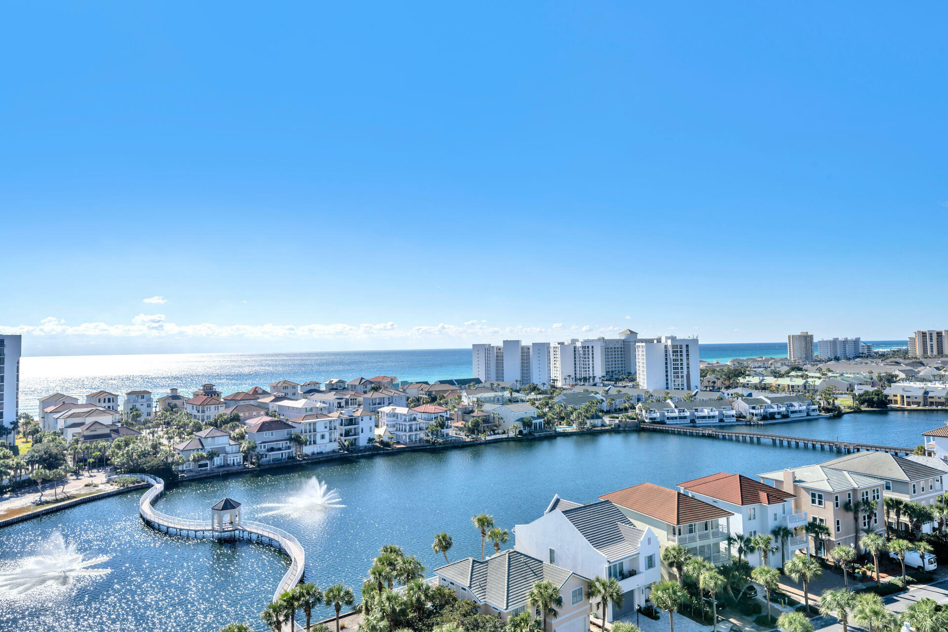 Property Photo:  970 Highway 98 Unit 901  FL 32541 