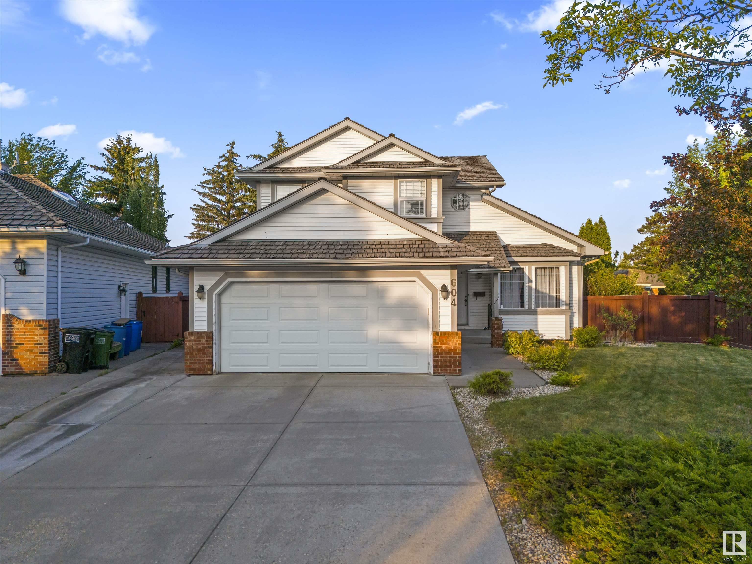 Photo de la propriété: 604 Burgess Close NW AB T6R 1Z7
