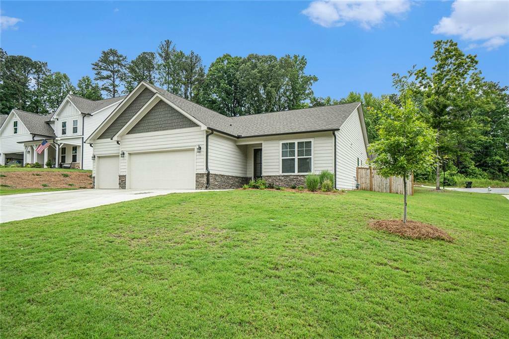Property Photo: 122 Riverbirch Way GA 30157