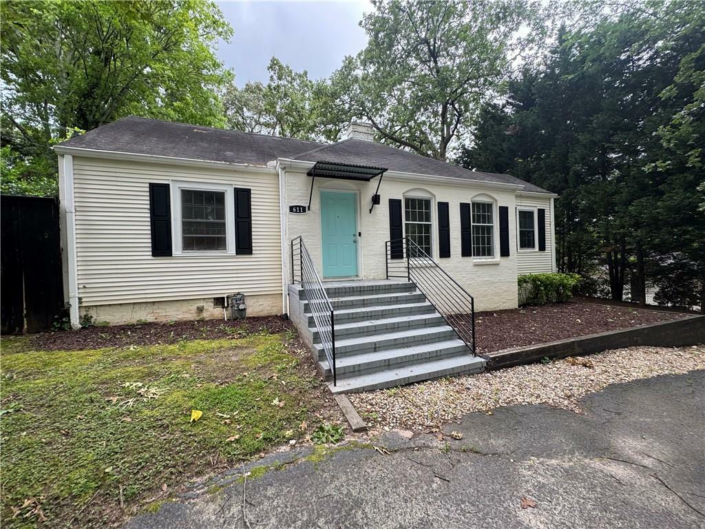 Property Photo:  611 Darlington Road NE  GA 30305 