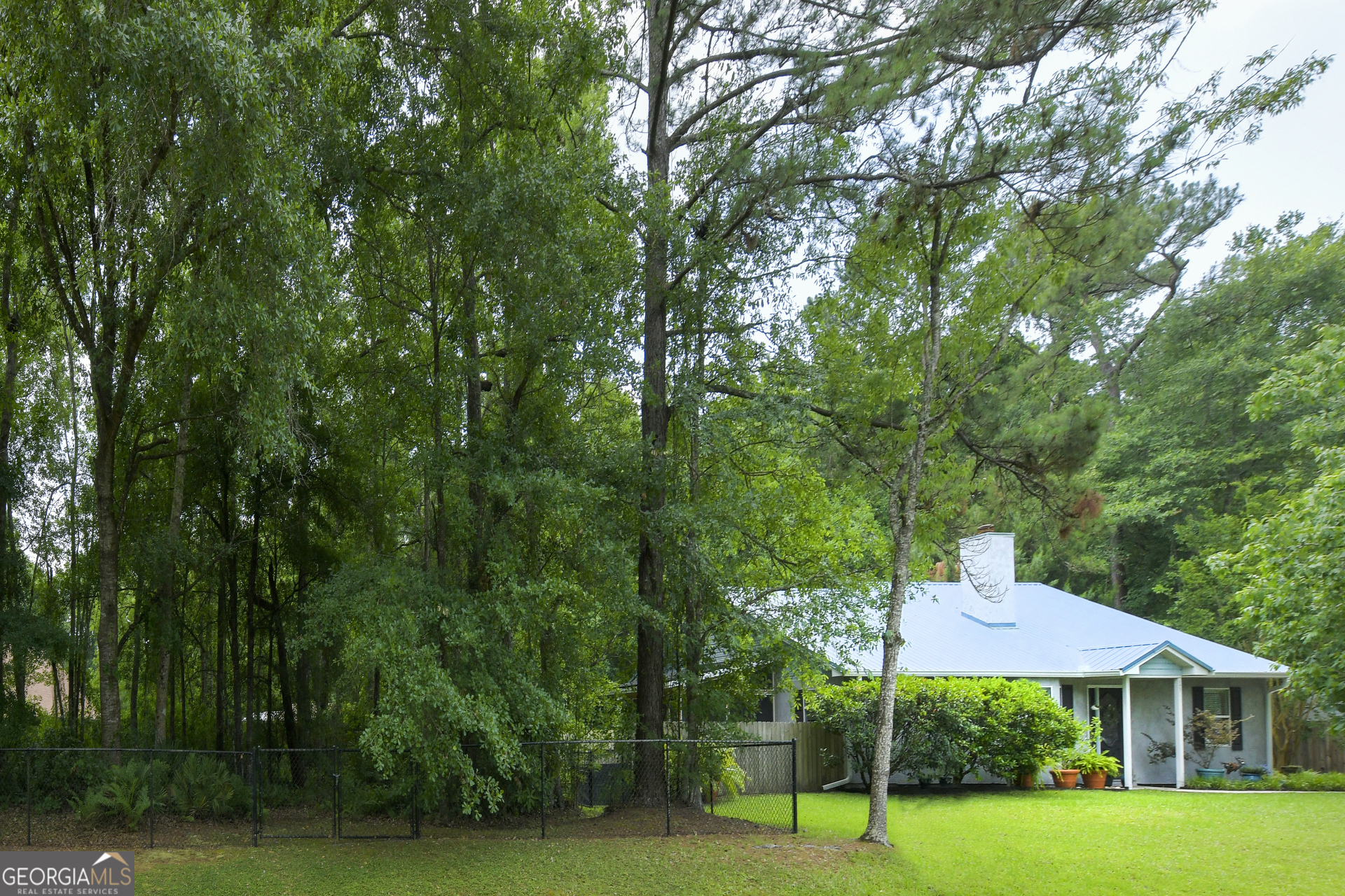 Property Photo: 127 Royal Circle GA 31548