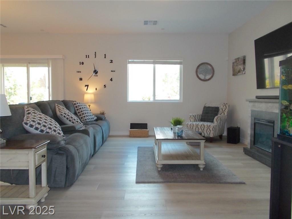 Property Photo: 7009 Judith River Street NV 89084