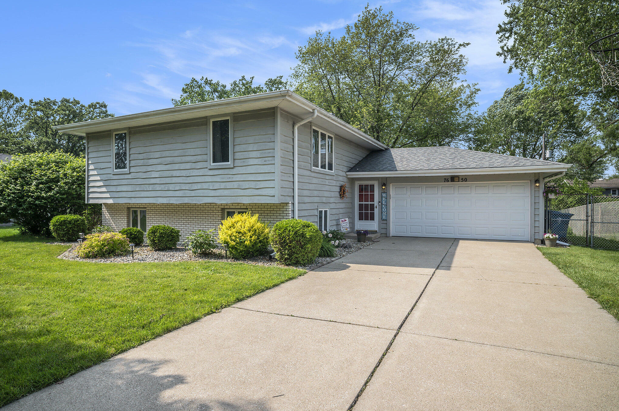 Property Photo: 7650 W 84th Place IN 46307