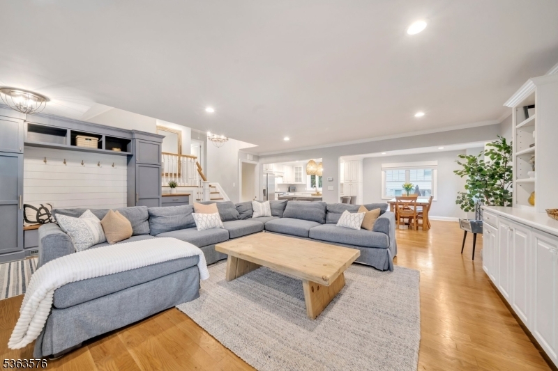 Property Photo: 479 Otisco Dr NJ 07090