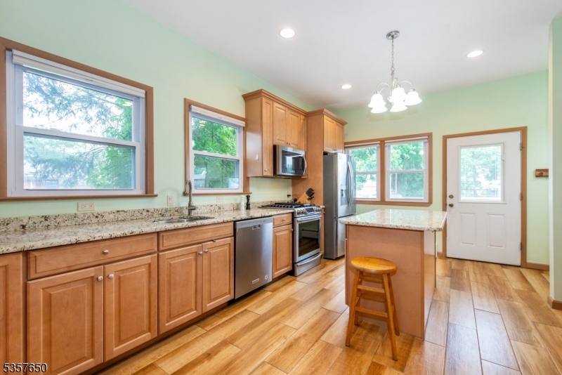 Property Photo: 100 W Hanover Ave NJ 07950