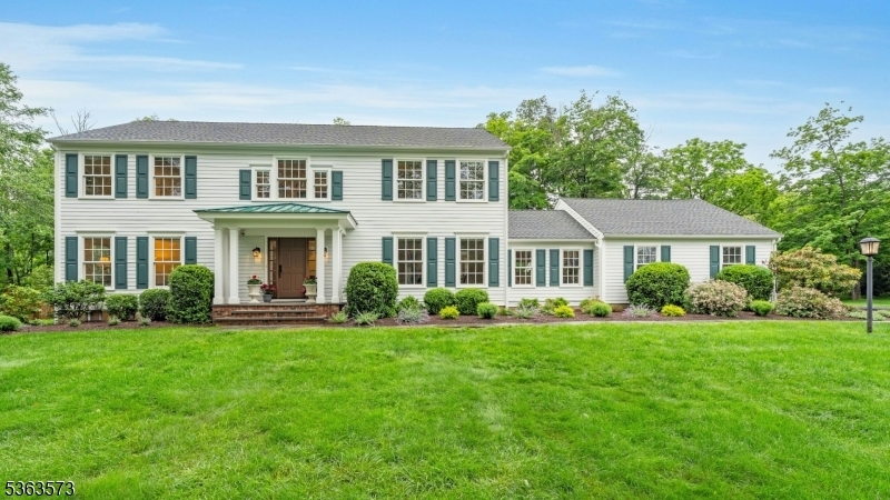 11 Carteret Trail  Bernards Twp. NJ 07920 photo