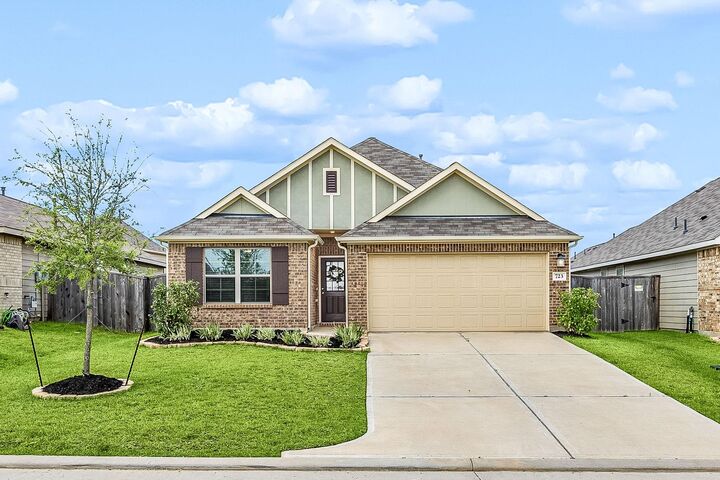 Property Photo:  723 Larkspur Shadow Drive  TX 77354 