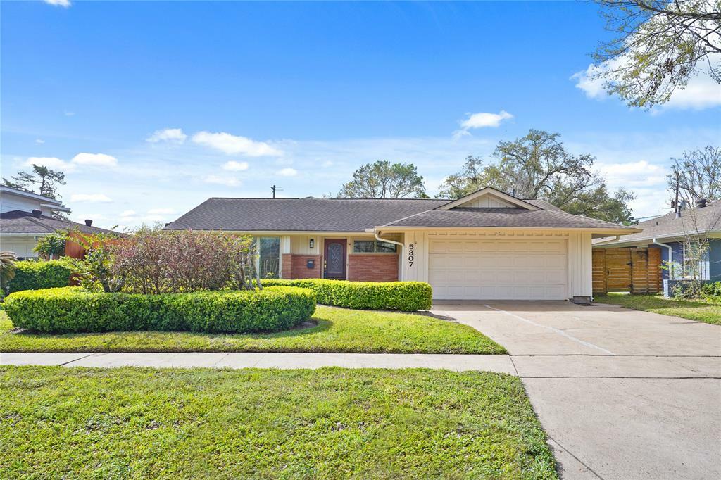 Property Photo: 5307 Carew Street TX 77096