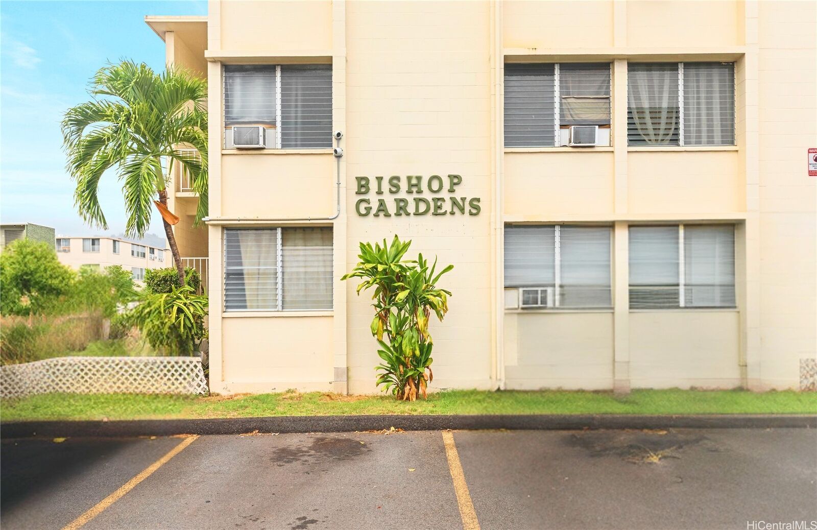 Property Photo: 1441 Kamualii Street F243 HI 96817