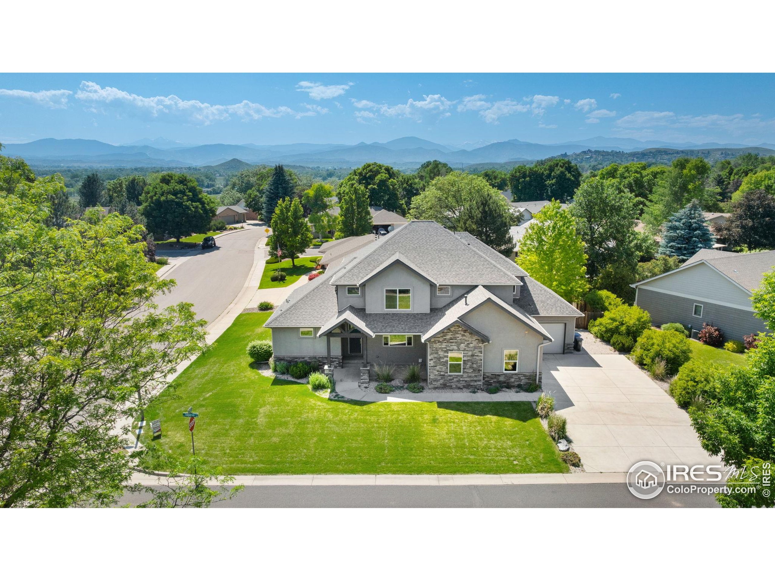 Property Photo: 803 Imperial Ct CO 80537