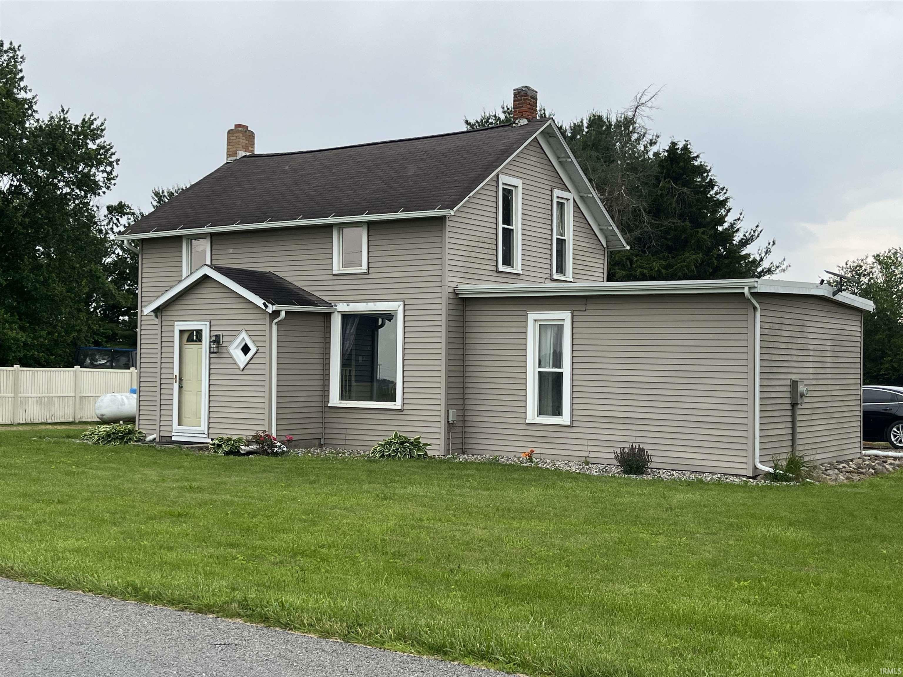 Property Photo: 7836 S 350 W IN 46787