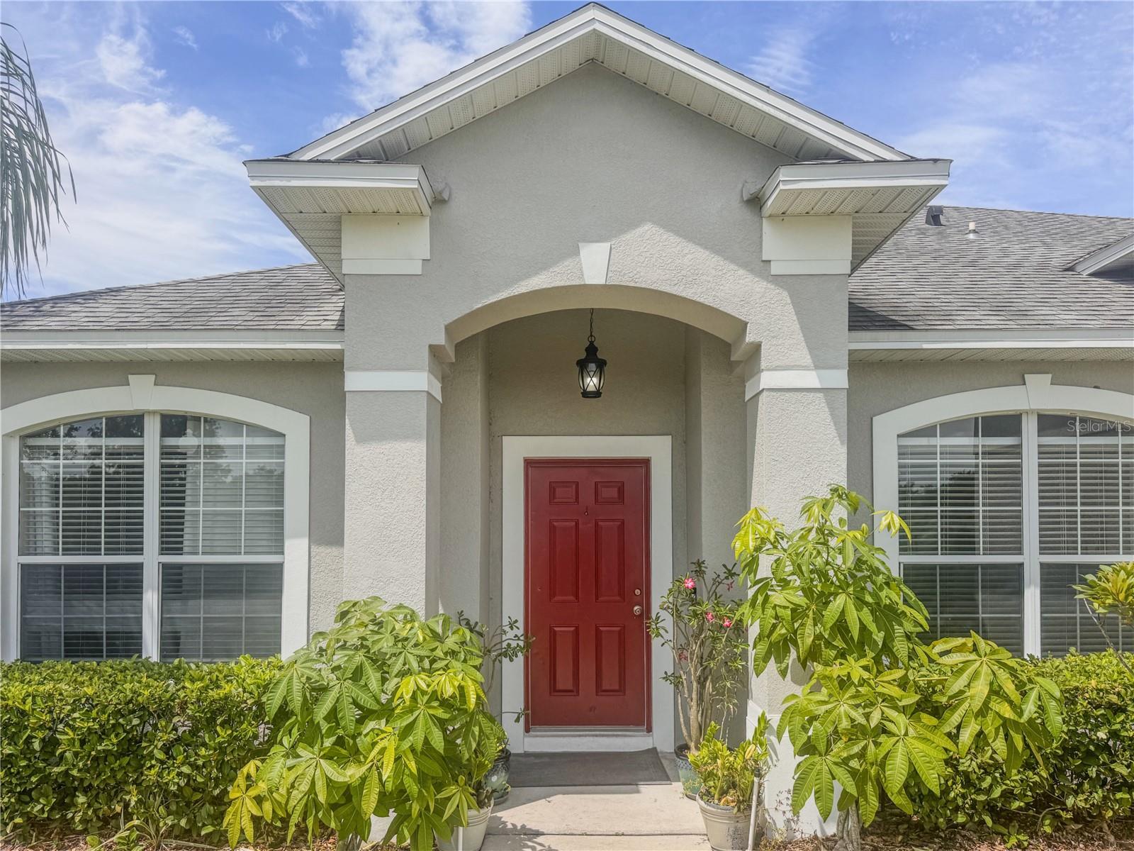 Property Photo: 1637 Mistflower Lane FL 34787