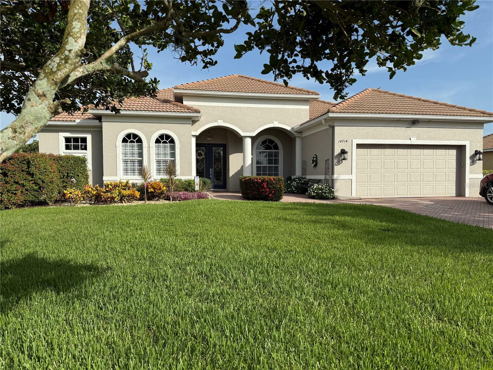 Property Photo: 14714 5th Terrace NE FL 34212