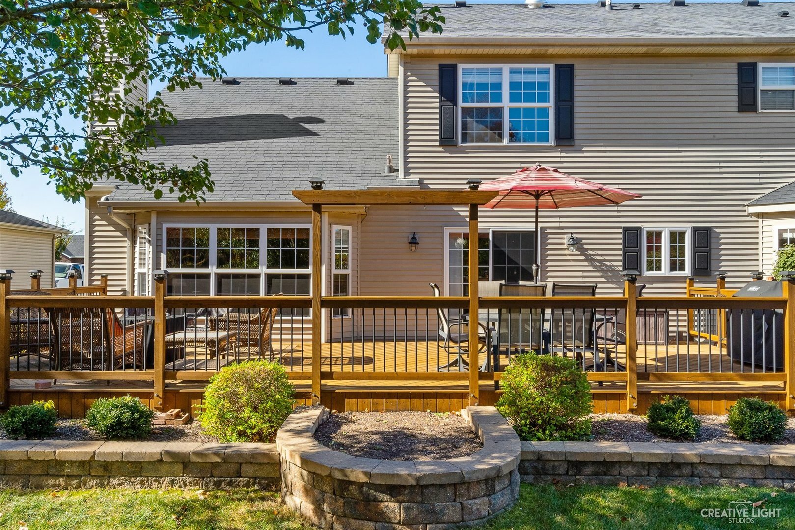 Property Photo:  439 Camden Circle  IL 60543 