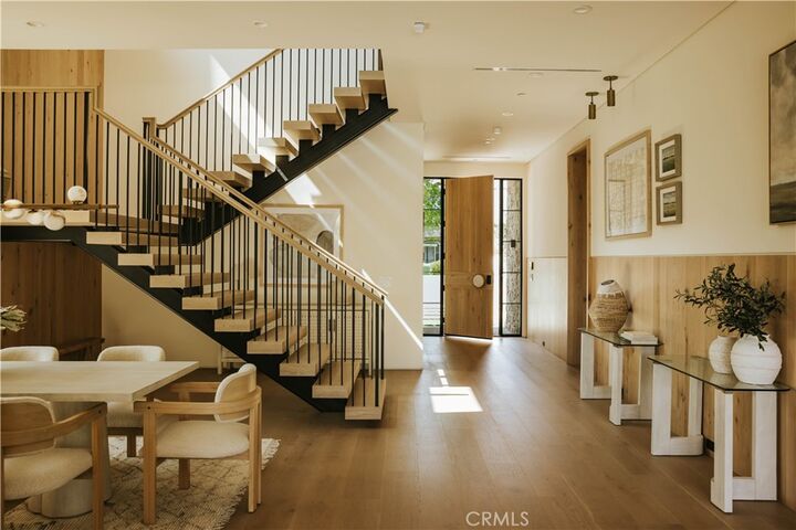 Property Photo: 11556 Blix Street CA 91602