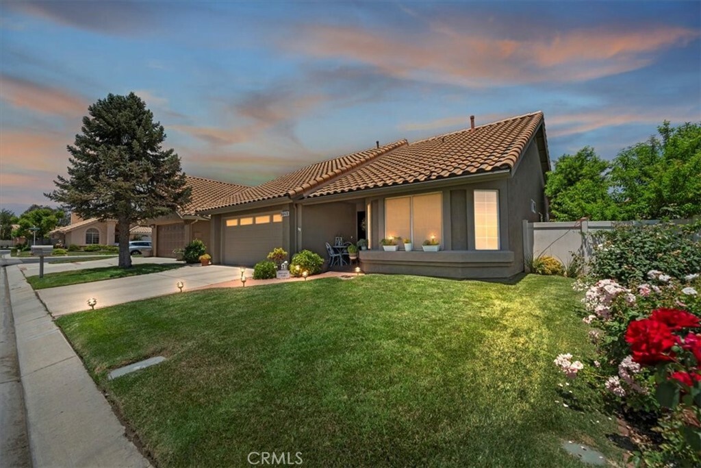 Property Photo: 5129 W Pinehurst Drive CA 92220
