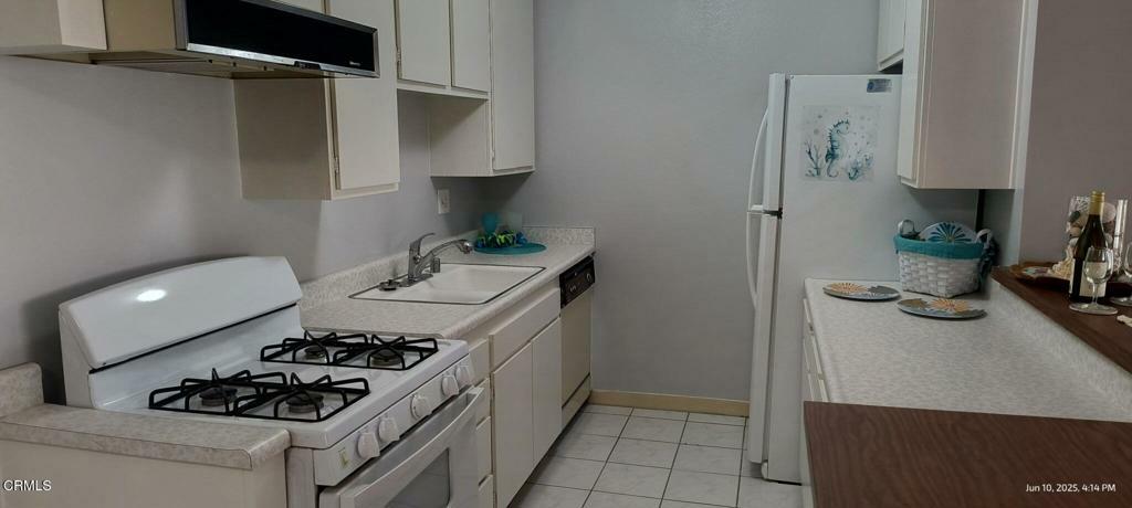 Property Photo: 247 W Channel Islands Boulevard CA 93041