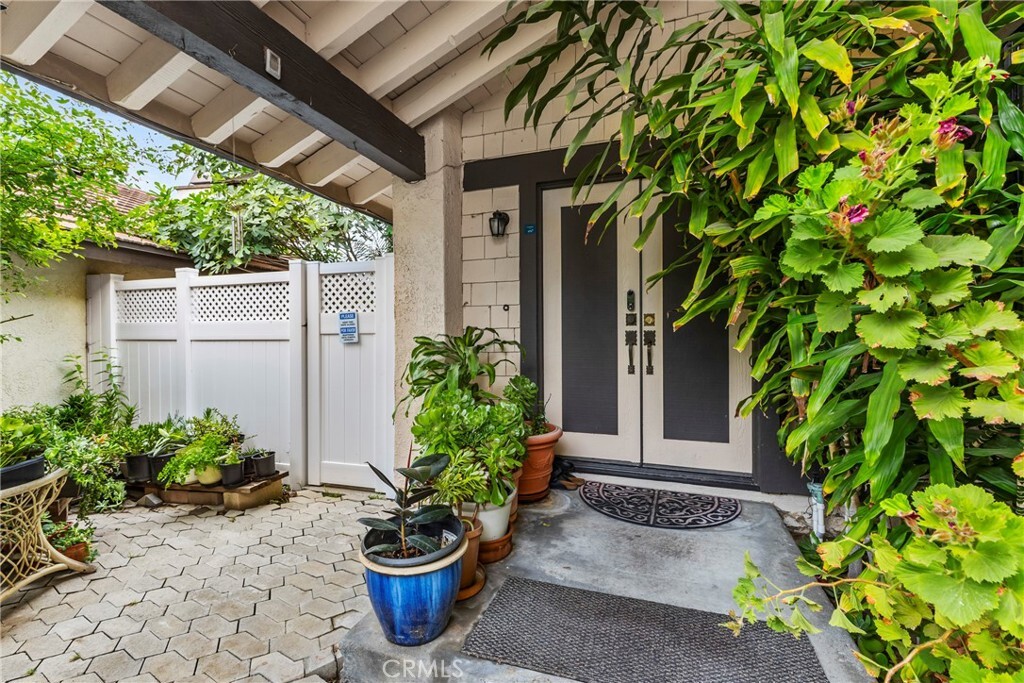 Property Photo: 25835 Appian Way CA 92691