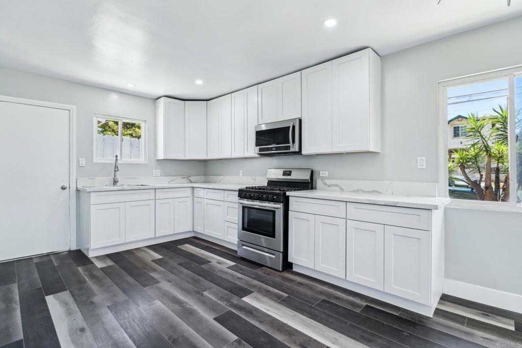 Property Photo: 1947 D Avenue CA 91950