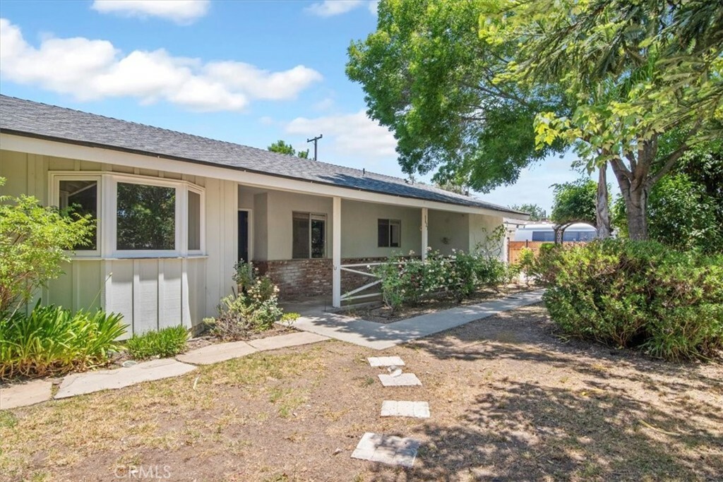 Property Photo:  3621 Cerrito Street  CA 93460 