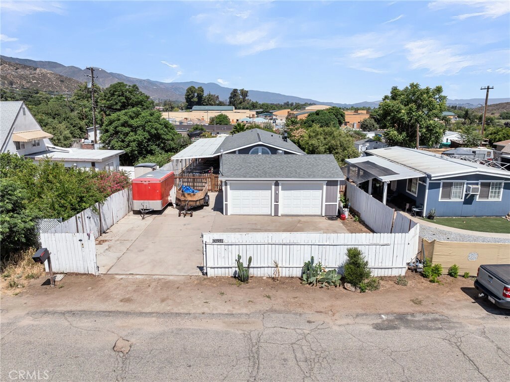 Property Photo:  32951 Rome Hill Road  CA 92530 