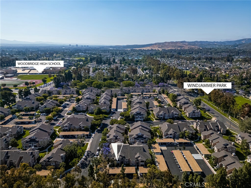 Property Photo: 38 Woodleaf CA 92614