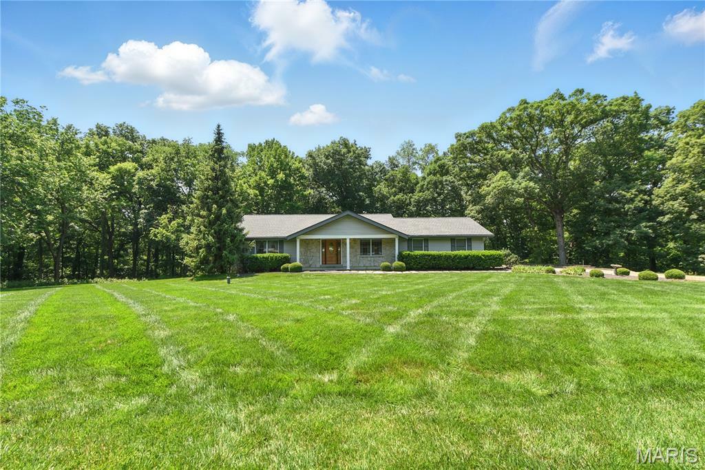 Property Photo: 3 Hickory Hill Court MO 63366